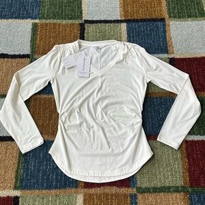 NWT Athleta Cream V-Neck Long Sleeve Top